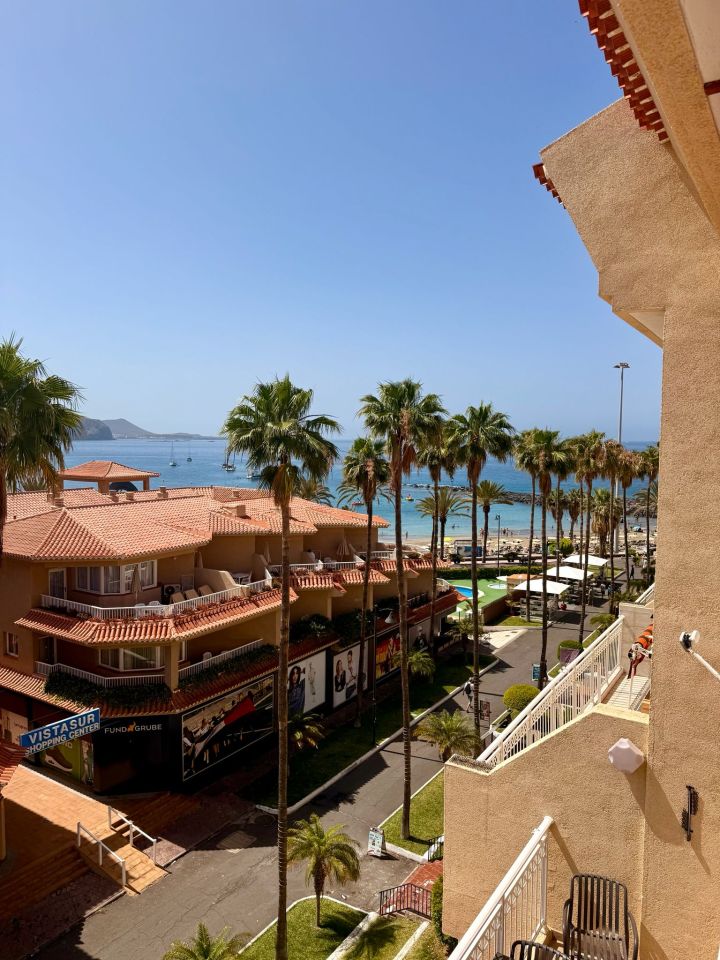 Beachfront Apartment – Las Vistas / El Camisón